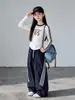 Conjunto Estilo Coreano para Niñas Artículo Caliente Popular de Este Año 2026 Nuevo para Niños Cuello Marinero Manga Larga Ropa de Otoño Atuendo de Principios de Otoño Moderno