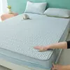 Colchón de Seda Helada de Látex Clase A Refrigerante Juego de Tres Piezas Cubierta de Colchón Nueva de Verano Cubierta de Cama Individual para Dormitorio Pieza Única
