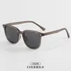P28033 Gafas de Sol Polarizadas Tr para Hombre, Modernas y Versátiles, Gafas de Sol para Conducir al Aire Libre para Mujer, Aptas para Lentes Graduados