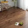 Adesivos de piso autoadesivos de PVC com textura de madeira do fabricante para uso doméstico e comercial, piso de plástico à prova d'água e antiderrapante para reforma de sala de estar