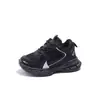 Tênis esportivo infantil para primavera e outono, design em malha respirável, adequado para alunos do ensino fundamental, tênis de corrida para meninos e meninas, estilo "dad shoes", disponível para dropshipping