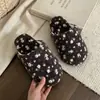 Sapatos Pelúcia Florais Retrô para Mulheres, Pantufas Indoor para Casa Outono/Inverno, Silenciosos, Antiderrapantes, Sola Macia, Quentes, Com Veludo Extra, Bico Fechado, de Algodão