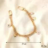 Nuevo llavero con cadena de cuero estilo Chanel con perlas para teléfono, portátil, resistente a caídas, de aluminio, para mujer