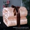Colcha de Jacquard de Satén de Seda para Dormitorio Estudiantil Individual y Doble Fresca de Verano Núcleo de Colcha de Primavera Otoño Invierno Regalo de Empresa Colcha al por Mayor