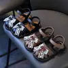 Sandalias de niño verano nuevo estilo coreano niños suela suave antideslizantes 2 años 3 años bebés niñas impermeables sandalias para caminar