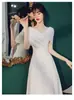 Vestido de Noche Francés Blanco con Certificado de Registro para Mujer, Lujo Accesible y Elegante Vestido de Compromiso, Se Puede Usar en Ocasiones Ordinarias