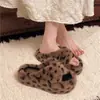 Pantuflas de leopardo transfronterizas de pelo con punta abierta para mujer, uso en interiores en casa, pantuflas de algodón antideslizantes para suelo de madera, invierno