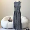 Vestido Sin Mangas Estampado Geométrico M* con Cintura Alta y Efecto Adelgazante, Largo Medio 7238