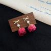 Aretes de Flor Eterna Rosa Flor Real para Mujer Diseño Simple de Nicho Estilo Corte Retro Zirconio Aretes de Perla de Agua Dulce