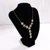 Novo Colar de Margaridas Transfronteiriço 2026 com Strass Dourados para Mulheres, Único e Versátil, Corrente de Clavícula Floral de Alta Qualidade