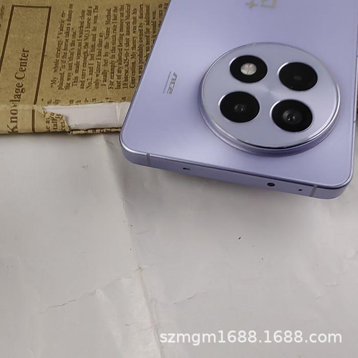 一加ACE5PRo原 (4).jpg