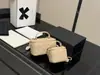 Bolsa feminina matelassê com corrente, nova bolsa caixa, bolsa de ombro moderna e versátil, bolsa transversal de matelassê casual de nicho para batom