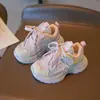 Moda Infantil Zapatos Papá 2026 Primavera Nuevo Estilo Zapatos Deportivos Antideslizantes Transpirables para Niños Zapatos de Malla para Correr para Niñas