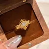 Anel Feminino S925 Prata Esterlina Dourado e Prata Duas Cores Cauda de Andorinha Diamante Aberto Ajustável Nicho Luxo Acessível Versátil