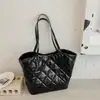 Bolso de hombro tipo tote casual de gran capacidad, retro, superventas transfronterizo para mujer, nuevo bolso de hombro de moda con patrón de diamantes 2026