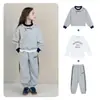 Conjunto de Ropa Infantil Tutu Elefantito para Niñas Primavera y Otoño 2026 Nuevo Estilo de Primavera Sudadera y Pantalones Deportivos Conjunto de Dos Piezas para Niños
