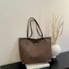 Bolso nuevo para mujer, bolso de hombro para dama de gran capacidad, casual, simple, elegante, bolsa de mano clásica de almacenamiento