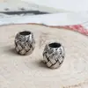 Suministro transfronterizo Huiyue personalizado DIY geométrico de agujero grande para joyería, accesorios de cuentas, fábrica, venta al por mayor