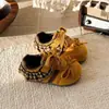 Zapatillas Deportivas para Niñas 2026 Otoño Nuevo Modelo Zapatos de Entrenamiento Retro Alemanes para Niños Suela Suave Elegante Antideslizante Zapatos para Bebés para Niños Pequeños