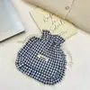 69201ins Estilo Patrón Madera Borde Oreja Cordón Bolsa de Almacenamiento Corazón de Niña Tela con Cordón Almacenamiento de Cosméticos Artículos Pequeños