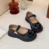 Zapatos de cuero versátiles para niñas, nuevo estilo primavera y otoño 2026, zapatos de suela blanda para niñas pequeñas, zapatos de princesa para actuación estudiantil, populares