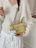 Bolso Pequeño Cuadrado de Nicho Coreano para Mujer 2026 Modelo Nuevo Más Vendido de Alta Gama Moderno Bolso Cruzado con Cadena Acolchada de Lujo Ligero
