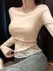 Camiseta Manga Longa Chic com Renda Vazada para Outono Inicial Feminina Camisa Base Skinny de Alta Qualidade Top Interno Outono e Inverno