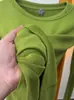 Camiseta Versátil de Manga Larga con Cuello en U y Canalé Suave Estilo Minimalista para Mujer Primavera/Otoño 2026 Estilo Coreano Elegante Que Reduce la Edad Top Combinable