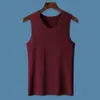 Camiseta Regata Masculina de Algodão 100% Puro de Alta Qualidade, Sem Costura, Slim Fit, Ombros Largos, Sem Mangas, Nova Verão 2026, Gola Redonda/V