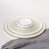 Venta al por mayor del fabricante Plato de regalo empresarial Plato de cena de cerámica Plato de mesa de hotel Esmalte Cloisonné Plato de servicio de mesa para hotel Plato de hueso de porcelana con borde dorado