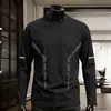[Esencial de Otoño] Camiseta de Manga Larga con Cuello Redondo, Color Sólido Versátil de Corte Holgado para Hombre, Top Informal de Marca de Moda para Otoño