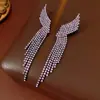 Brincos de Prata Europeus e Americanos Transfronteiriços com Pingentes Geométricos Cravejados de Diamantes, Brincos de Botão Versáteis Exquisitos e Modernos, Brincos Exagerados de Luxo Leve de Nicho