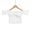 Camiseta de manga corta con cuello en el hombro estilo bloguero de INS, diseño de chica atractiva de verano, top corto ajustado de nicho