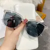 Gafas de Sol Estilo Nuevo 2025 Moda Europea y Americana Clavo de Arroz de 2 Puntos Gafas de Sol de Moda Mismo Estilo que las Celebridades de Internet Gafas de Sol Polarizadas Venta al por Mayor