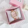 Relógio Popular para Presente Feminino Transmitido ao Vivo, Relógio Quadrado Pequeno Verde da Moda, Relógio Quadrado Pequeno de Luxo Leve de Aparência Sofisticada, Relógio de Quartzo com Vidro