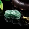 Auténtico Jadeíta Grado A Color Completo Finamente Elaborado Colgante Pixiu Adorno de Jade Unisex Transmisión en Vivo Suministro Mayorista de Fábrica