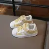 Zapatillas para niños para primavera y otoño, zapatos blancos para niñas, zapatos casuales para niños, zapatillas deportivas de velcro, zapatos para bebé con suela suave antideslizante