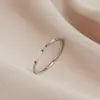 Anillo de Acero de Titanio con Diseño Simple Dongdaemun Coreano, No se Desvanece, para Mujer, Anillo de Dedo de Lujo Ligero a la Moda, Joyería para Mano Mismo Estilo del Pequeño Libro Rojo
