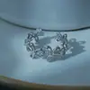 Anel Flor de Diamante Brilhante Simples Vintage Feminino Design Aberto Anel de Renda Leve de Luxo Doce Fornecimento Exclusivo Transfronteiriço