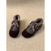 Sapatos rasos de camurça patchwork redondos estilo retrô com fivela estilo britânico, sapatos pequenos de couro versáteis