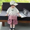 Traje de Manga Corta para Niños, Estilo Delgado de Verano, Nuevo Modelo 2026, Conjunto de Verano para Niños, Conjunto de Dos Piezas con Shorts, Ropa Moderna y Genial para Niños Pequeños