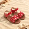 Sandalias de Flor de Perla para Niñas Suela Suave Antideslizantes Velcro Punta Abierta Dulce Estilo Princesa Zapatos para Niñas