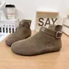 Botas de Cano Curto Birkenstock com Fivela Redonda Estilo Retrô Femininas 2026 Nova Coleção Outono Inverno Versátil Zíper Lateral Temperamento Confortável Botas Martin
