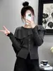 Conjunto de Estilo Coreano para Mujer Nanyou: Suéter de Punto Gris con Volantes, Estilo Otoño, Dobladillo con Abertura, Top de Manga Larga
