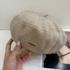 Sombrero de Artista Versátil Casual Artístico Estilo Coreano para Otoño, Boina Octogonal de Cuadros Retro Nueva Japonesa Que Hace que la Cara Parezca Más Pequeña