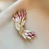 Broche Borboleta de Vidro de Luxo de Alto Padrão Transfronteiriço, Cristal Retro Incrustado com Diamantes, Elegante e Estiloso Broche para Blazer de Terno para Mulheres