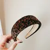 Nueva Moda 2025 Diadema con Estampado de Leopardo y Corona Alta, Accesorio para el Cabello de Esponja con Acabado de Lujo, Borde Ancho y Estilo Versátil