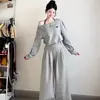 Elegante Conjunto de Traje de Una Sola Manga Larga para Mujer en Otoño, Estilo Coreano Holgado y Adelgazante Moda Pantalones de Pierna Ancha Casual Deportivo Conjunto de Dos Piezas