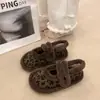 Sapatos de algodão com forro de pelúcia cobrindo o calcanhar, sapatos Mary Jane de inverno 2026 para casa, pelúcia, boca rasa, sola grossa quente, fecho de velcro moderno, mulheres
