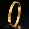 Pulsera para mujer de acero de titanio que no se desvanece, pulsera de acero inoxidable, incrustada con diamantes, hebilla de estrella de ocho puntas de alto nivel, joyería que no se desvanece